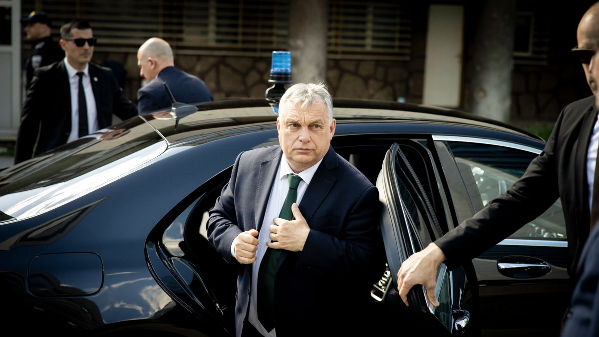 Peter Magyar Not Enough to Topple Viktor Orban, Bulgarian expert says