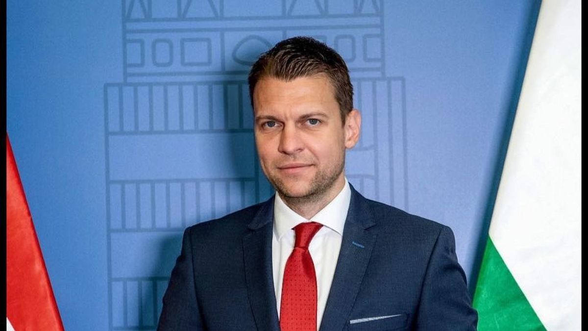 Menczer Tamás: Magyarország békéjét és biztonságát csak Orbán Viktor és a Fidesz–KDNP tudja megvédeni + videó