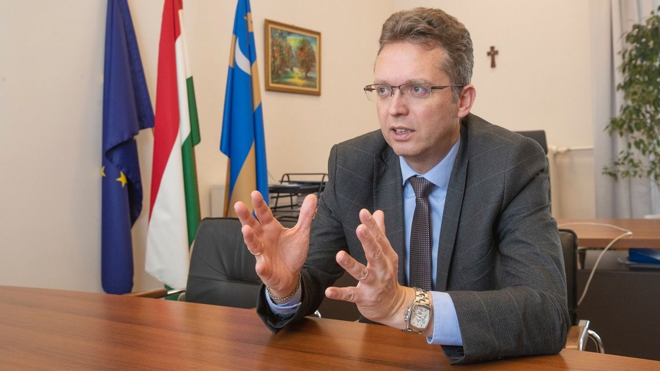 Brüsszel a magyar egyetemek szuverenitását támadja