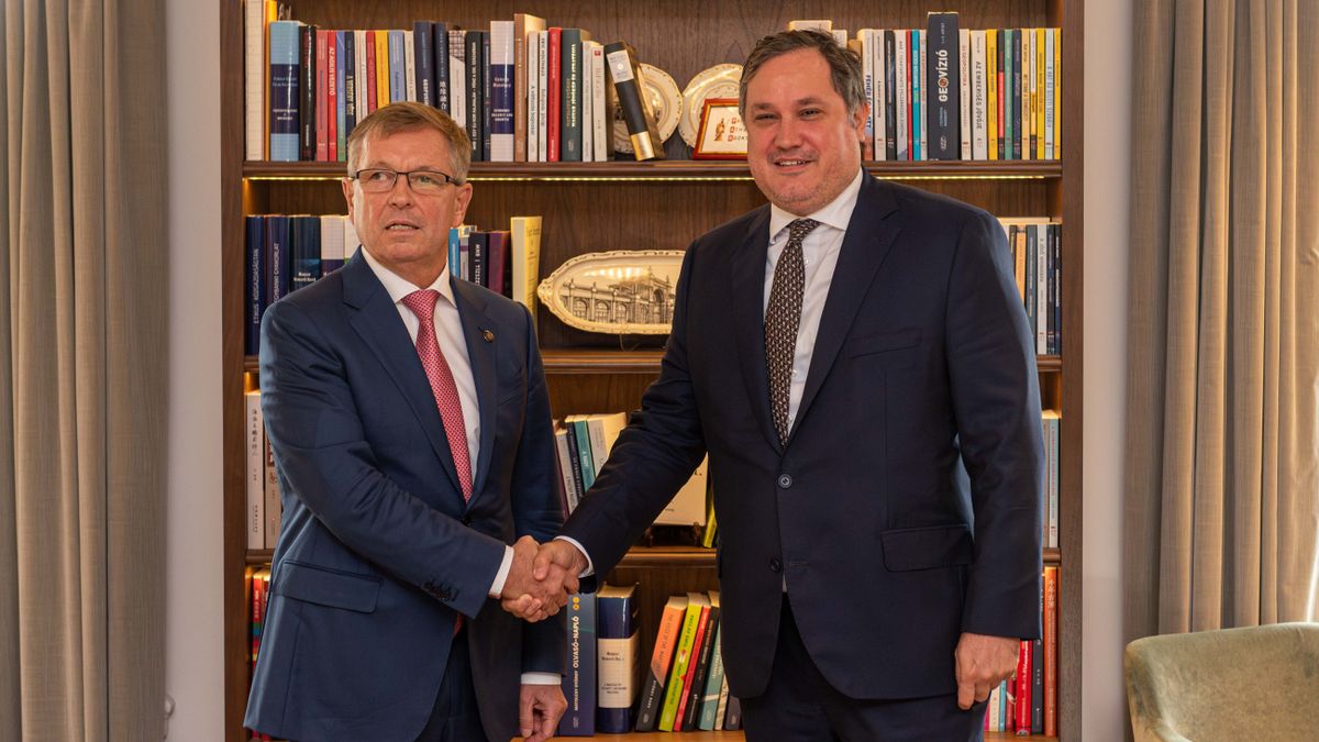 Kormányjegybank: „monarchiás” kiegyezés