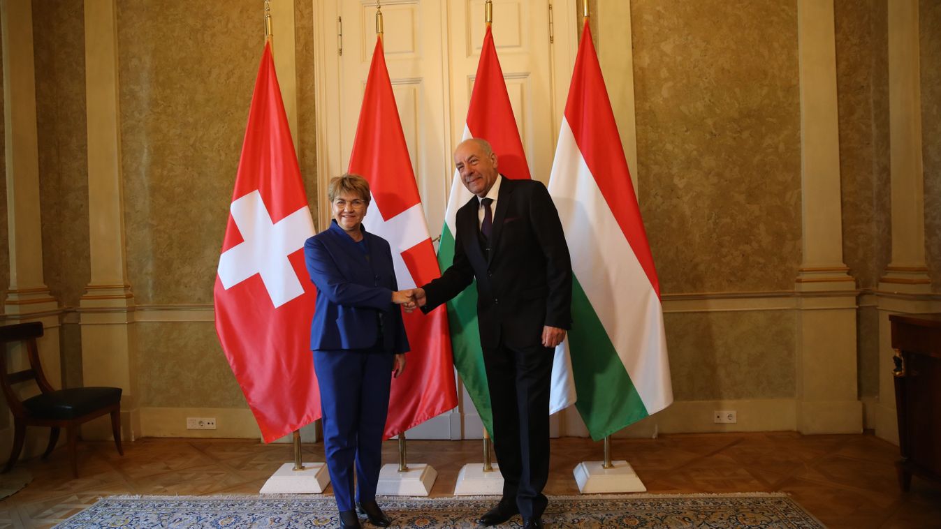 Sulyok Tamás: Fontos kapcsolódási pontunk Svájccal a békepolitika és a nemzeti szuverenitás kérdése