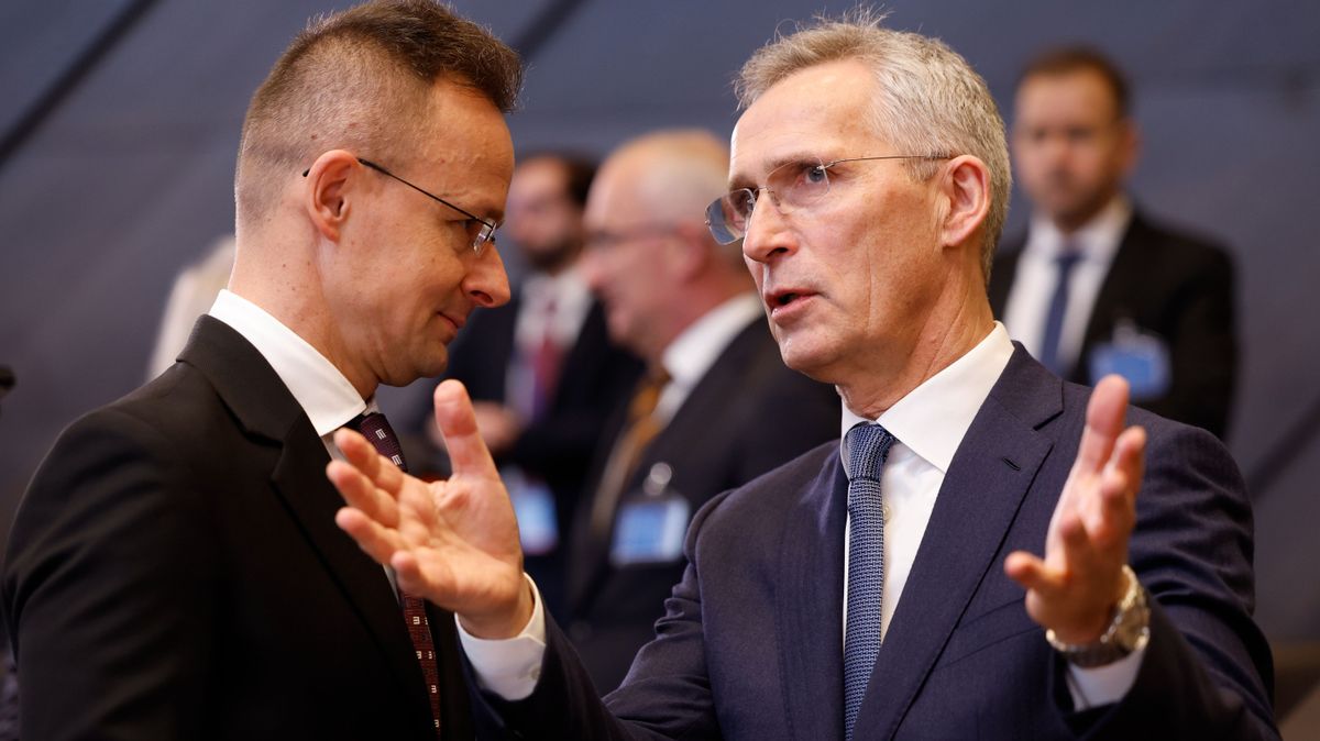Szijjártó világossá tette a NATO előtt: magyar katona nem fog részt venni az Ukrajnát segítő új javaslatban