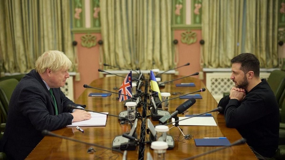 Boris Johnson szaboltálta a béketárgyalásokat Ukrajna és Oroszország között?
