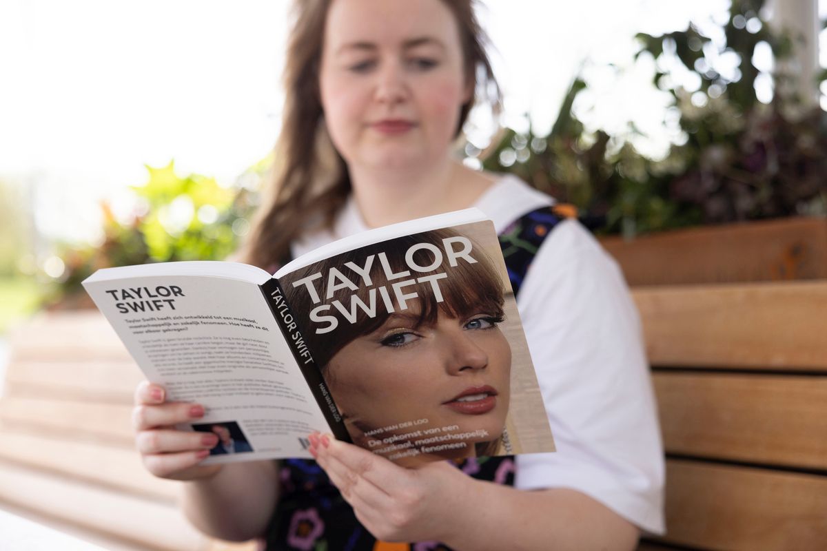 Preview Of Dutch Language Biography Of Taylor Swift
Lugas