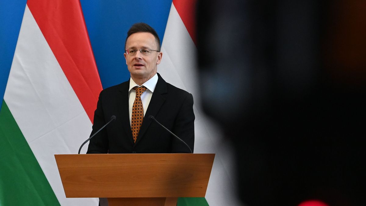 Külügyminiszter: Több magyar állampolgár jelentkezett az izraeli nagykövetségen az éjszaka folyamán