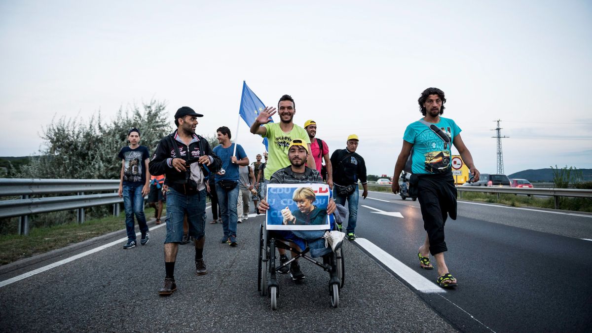 Teljes egészében megszavazta az Európai Parlament a migrációs paktumot