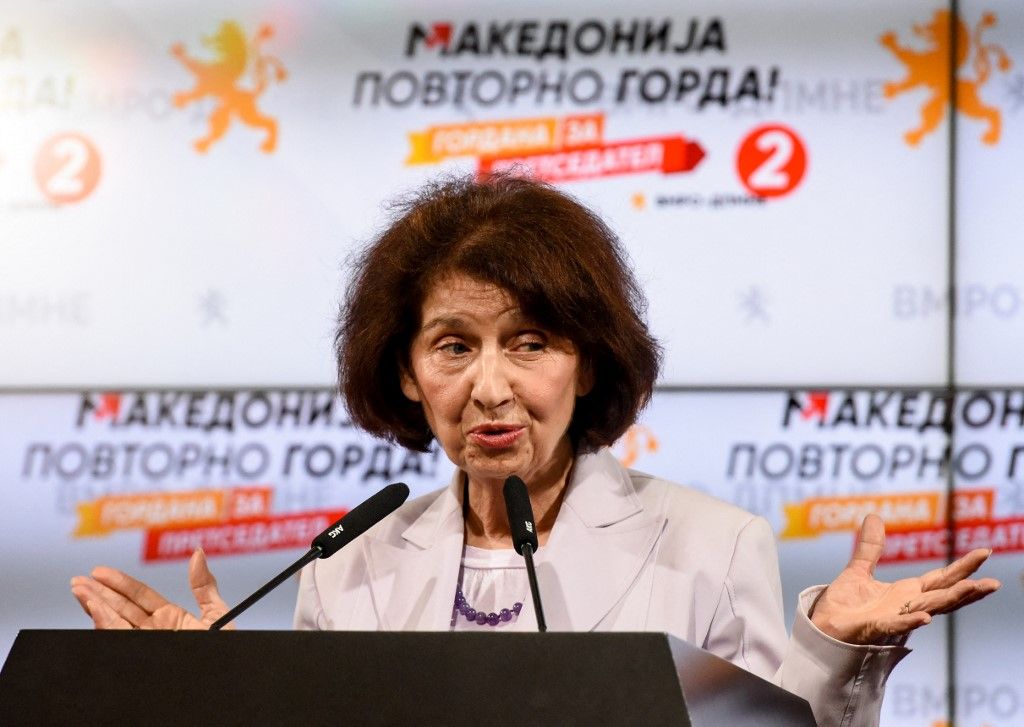 Gordana Sziljanovszka-Davkova, a jobboldali ellenzék jelöltje. (Fotó: Robert ATANASOVSKI / AFP)