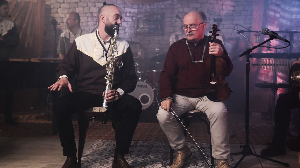 Megjelent Csík János és Bársony Bálinték új klipje