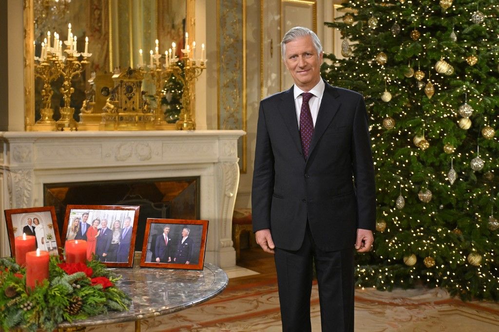 A 2023. december 19-én készült képen, Fülöp belga király látható a brüsszeli Laeken-Laken királyi kastélyában található irodájában. (Fotó: Belga/AFP/ PHILIP REYNAERS)