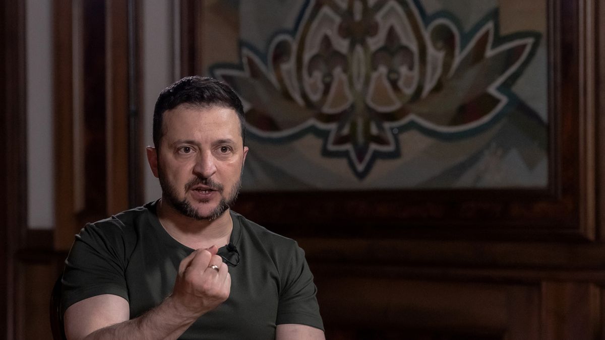 Orosz hírszerzés: a Nyugatot nyugtalanítja az ukrán vezetés hanyatló népszerűsége