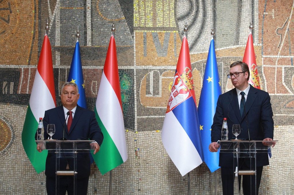 Alekszandar Vucsics szerb elnök és Orbán Viktor magyar miniszterelnök közös sajtótájékoztatót tartott 2023. szeptember 29-én a szerbiai Belgrádban. (Fotó: Milos Miskov / Anadolu Agency)