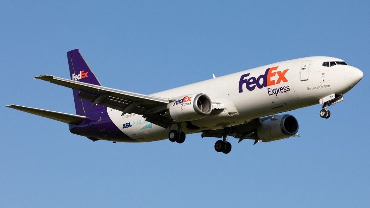 Első futómű nélkül szállt le egy Boeing 767-es Isztambulban + videó