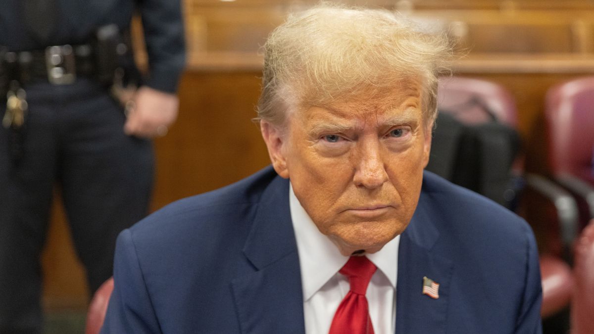 Szőcs László: Tárgyalásra zárt Trump