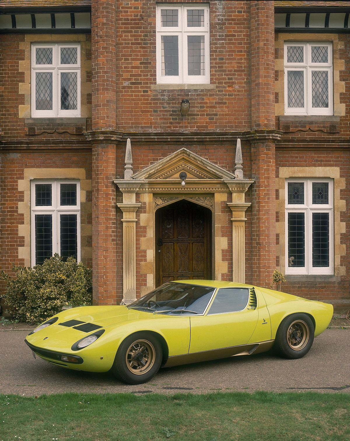 1968 Lamborghini Miura SV.Különleges autó