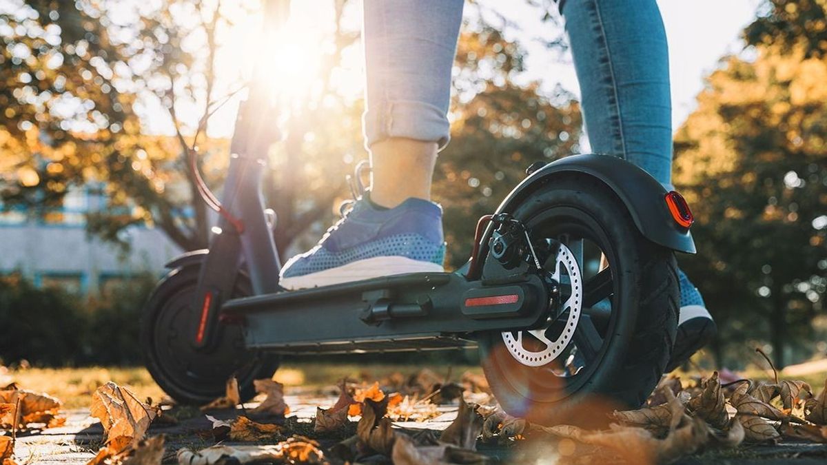Nyártól az e-rollerekre is kell majd kötelező felelősségbiztosítást kötni – mutatjuk, melyekre!