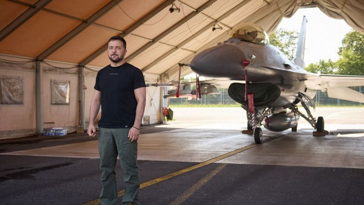 Hiába várja Zelenszkij az F–16-osokat, csalódni fog + videó