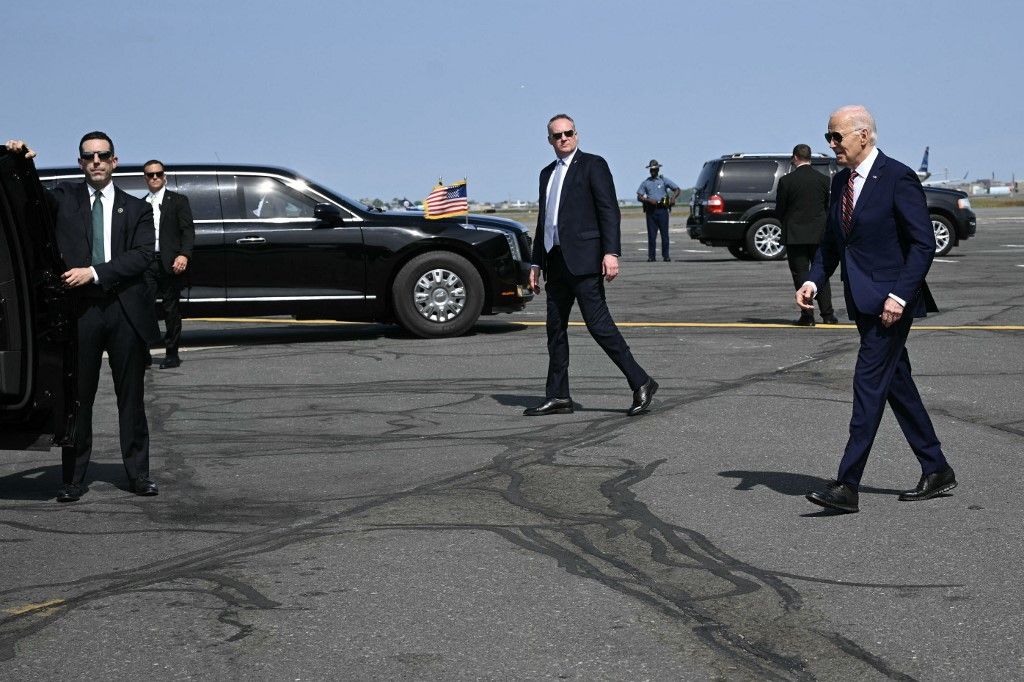 Joe Biden amerikai elnök 2024. május 21-én a Boston-Logan Nemzetközi Repülőtéren. (Fotó:AFP/Mandel NGAN)