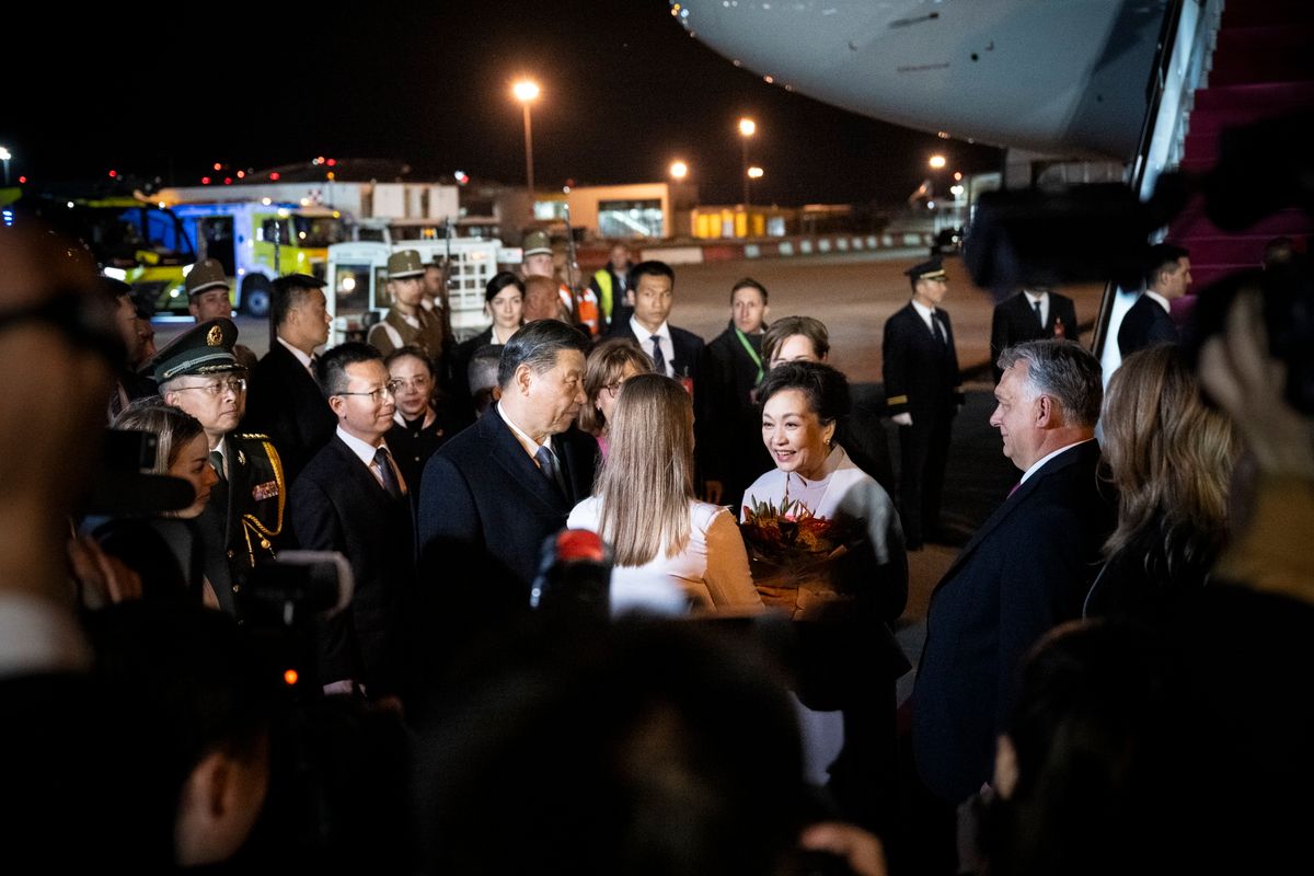 ORBÁN Viktor; HSZI Csin-ping; PENG Li-jüan