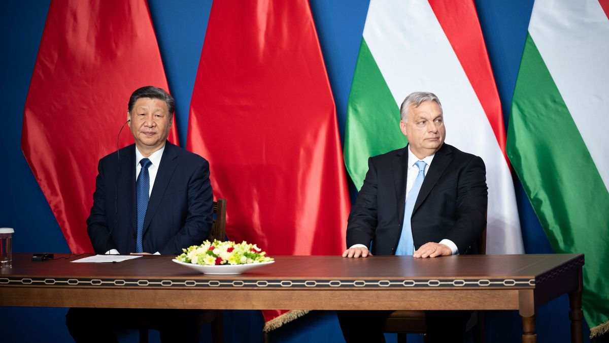 Chinese Presidential Visit to Hungary Has Historic Significance + Video