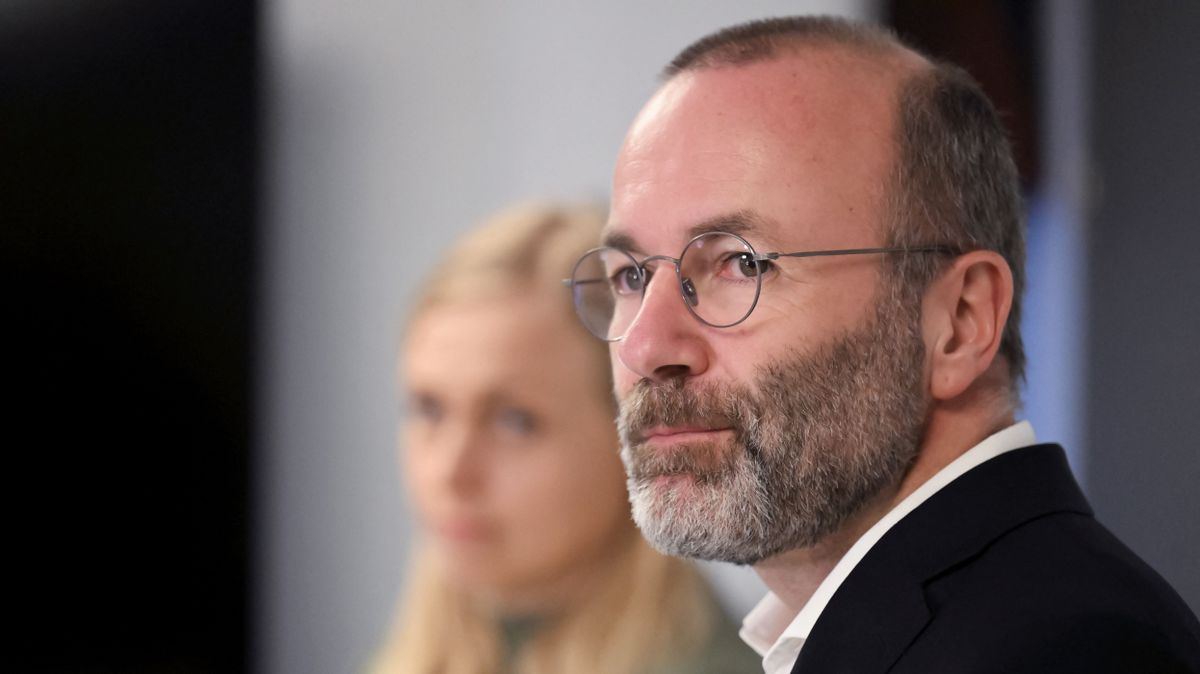 A mutyis Weber sorkatonai szolgálatot erőltetne az európai fiatalokra