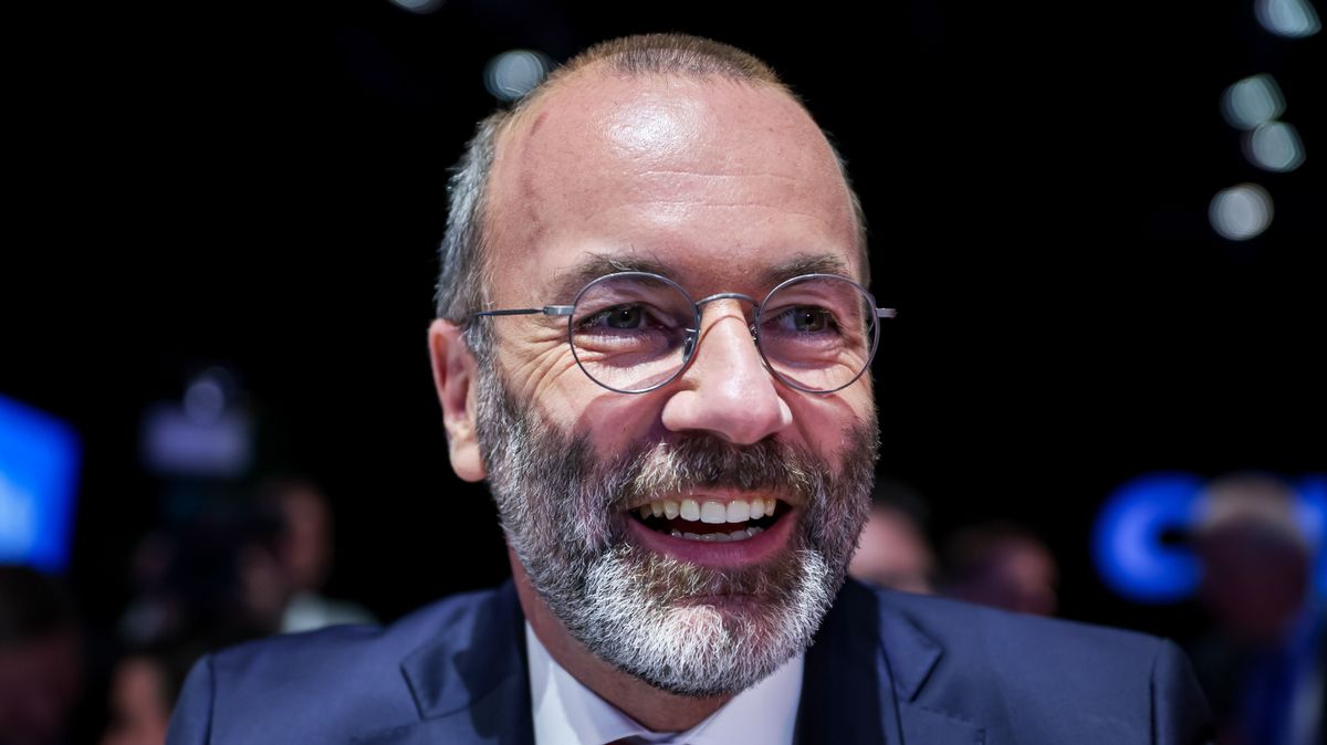 Soros György és Manfred Weber háborúba vinnék Európát