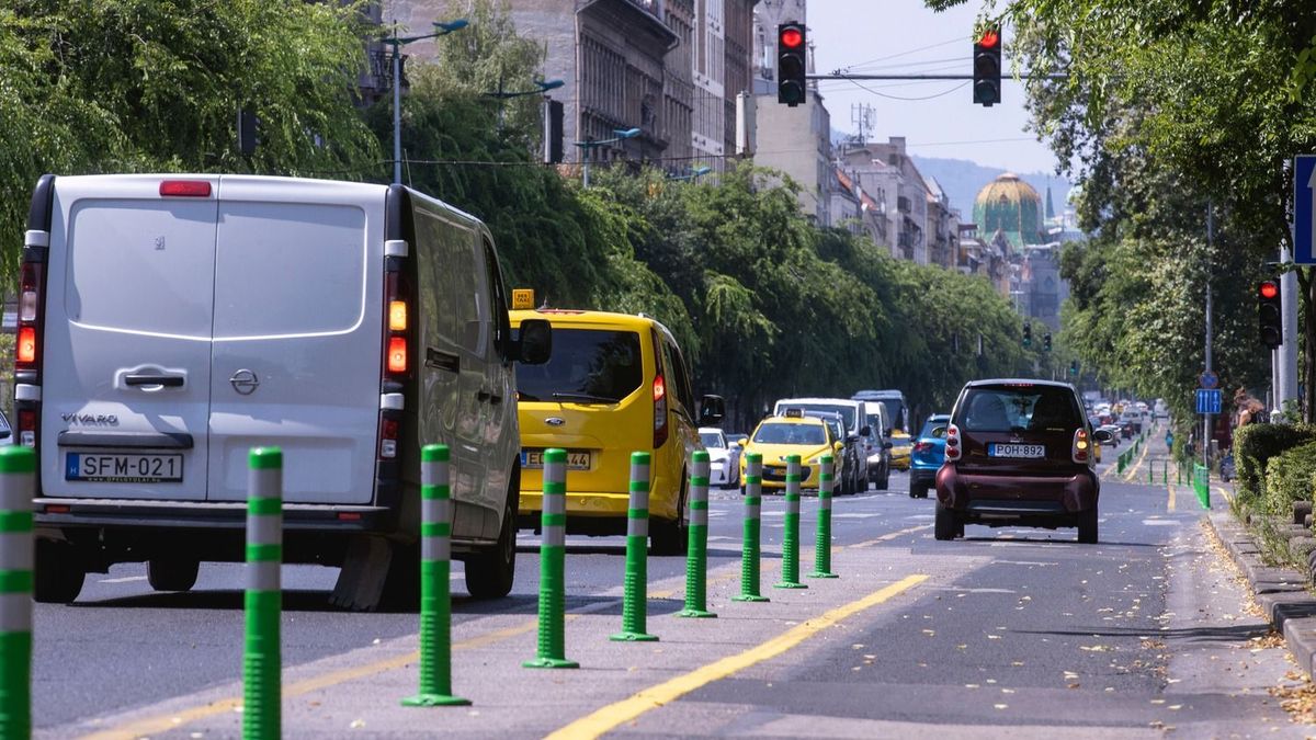 Karót kaphat KaróGeri a budapestiektől