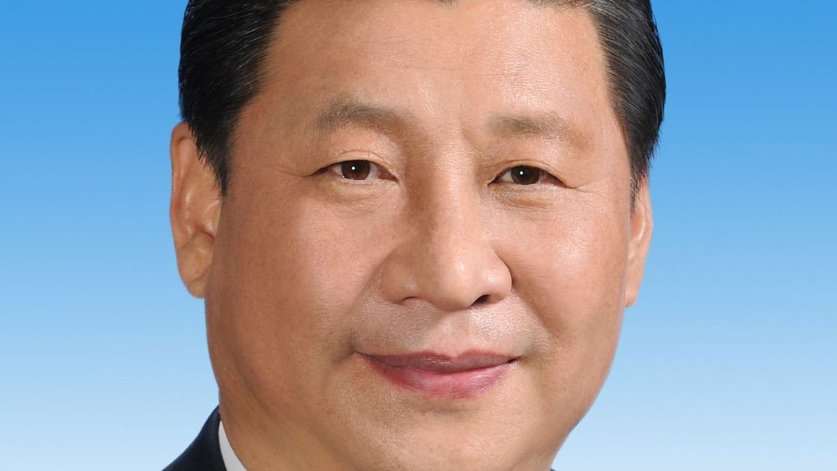 Embarking on a Golden Voyage in China-Hungary Relations