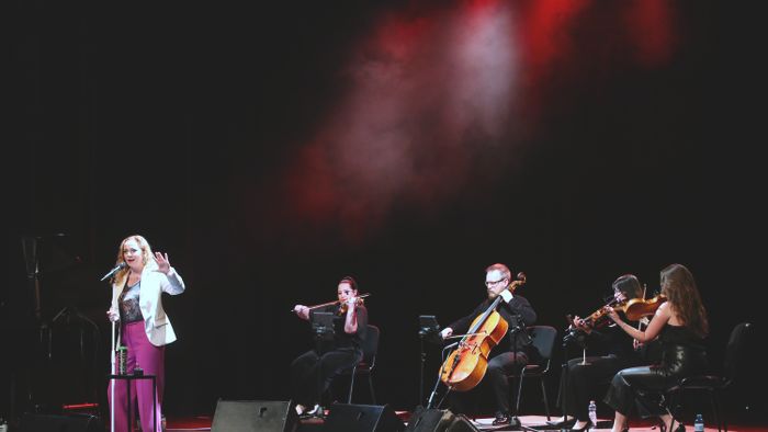 Anneke Van Giersbergen koncert