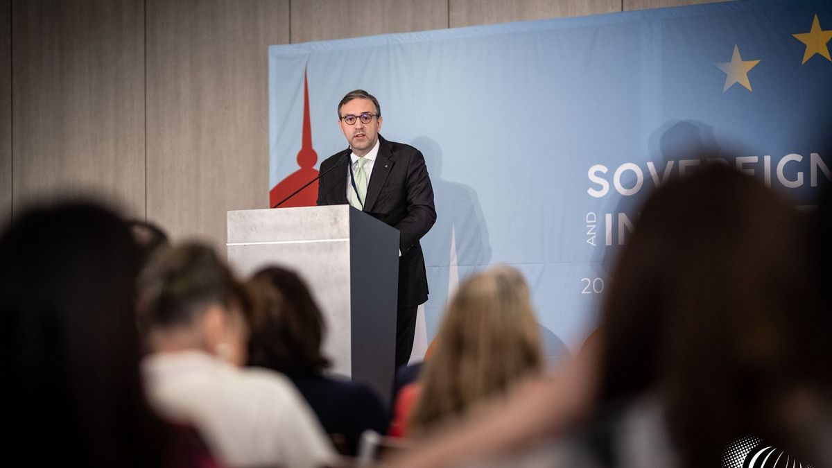 Magyarország nem azért csatlakozott az EU-hoz, hogy feladja a szuverenitását