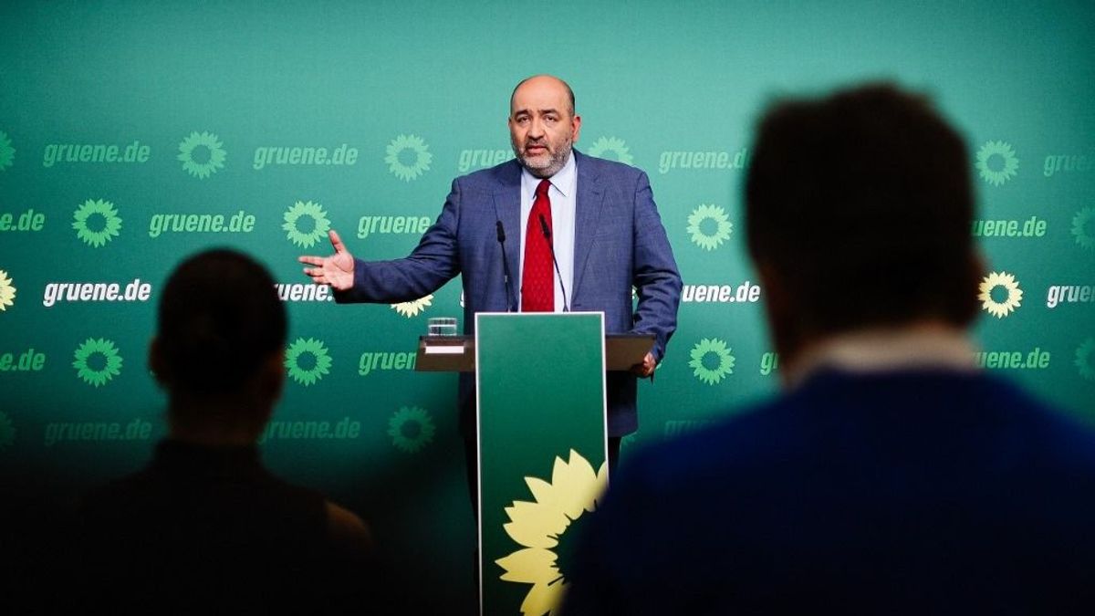 A német politikus betiltaná a kalifátust akaró iszlamista csoportot + videó