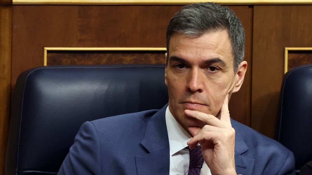 Sánchez megbuktatásával fenyegetőzik Carles Puigdemont