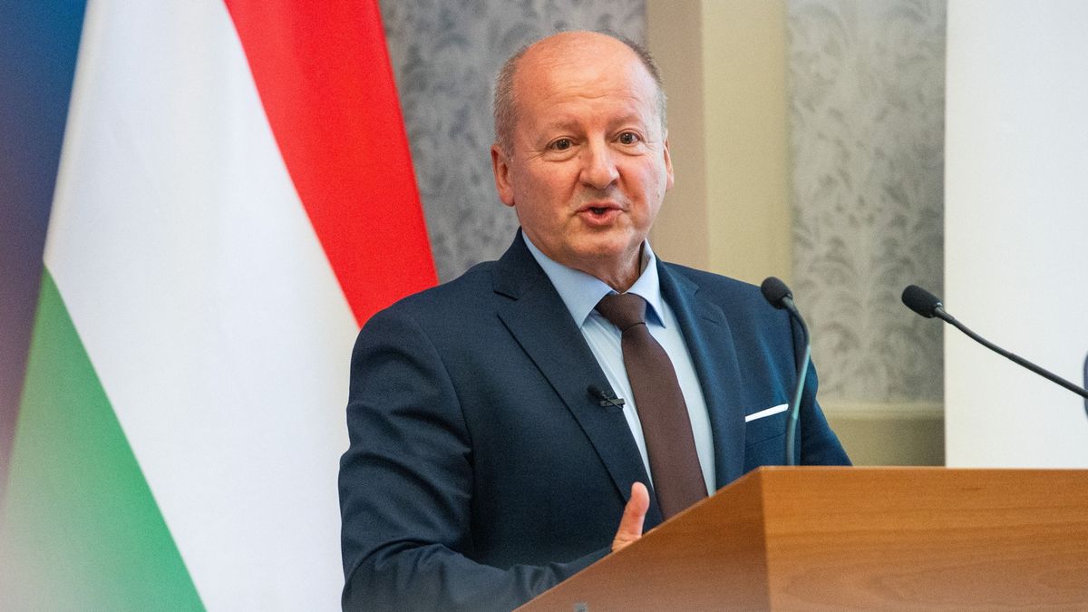 Istvan Simicsko: "A Strong Europe Is a Europe of Strong Nations"