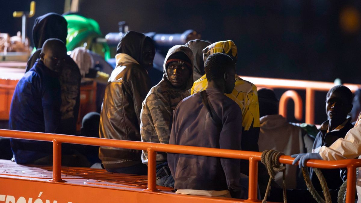 Erősödik a migrációs nyomás a dél-olaszországi partoknál