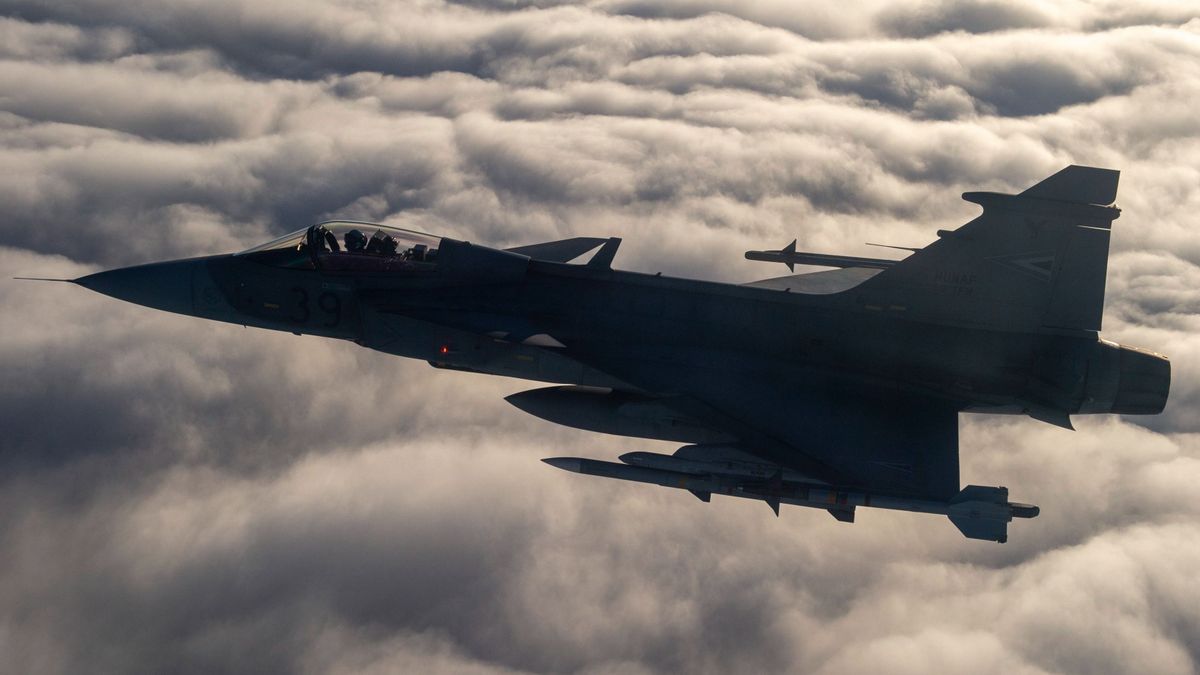 Kiderült: a legmodernebb Gripenek beszerzéséről tárgyal a kormány