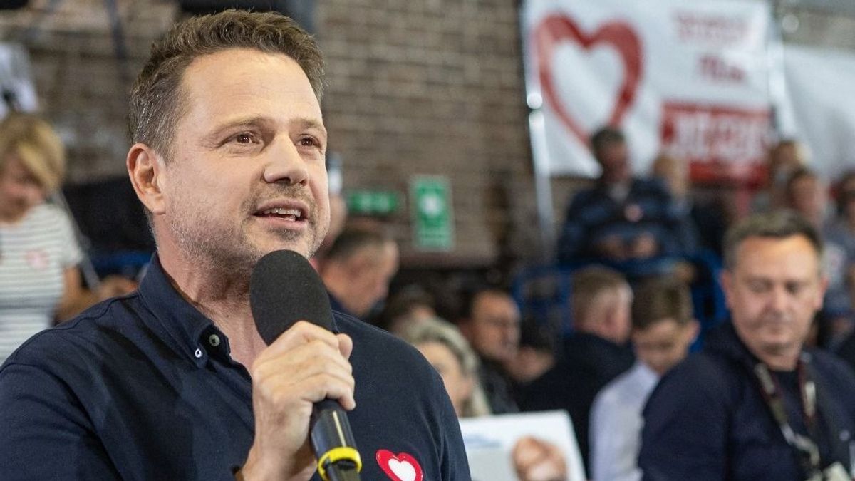 Varsó baloldali polgármestere betiltotta a kereszteket, de a transzneműeknek kedvez