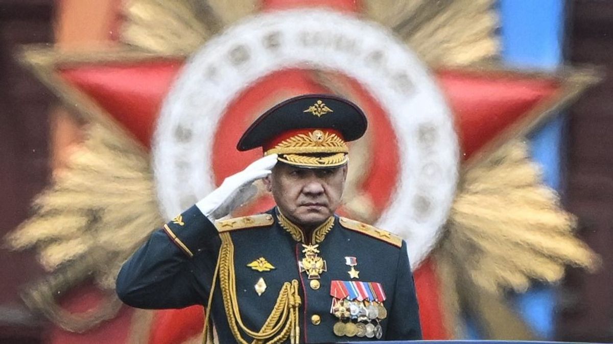 Szakértő: Putyin stratégiát váltott, ehhez cserélt embert a védelmi tárca élén