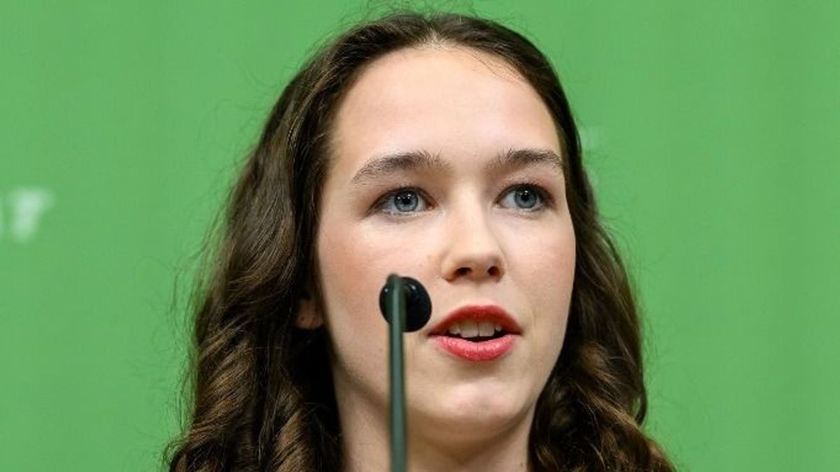 Zöldzuhanás a mélybe: Lena Schilling népszerűtlenebb, mint valaha