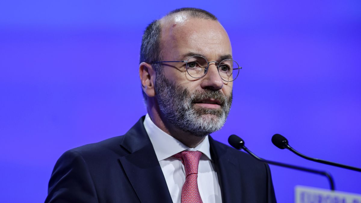 Manfred Weber még a szövetségesét is hátba szúrná