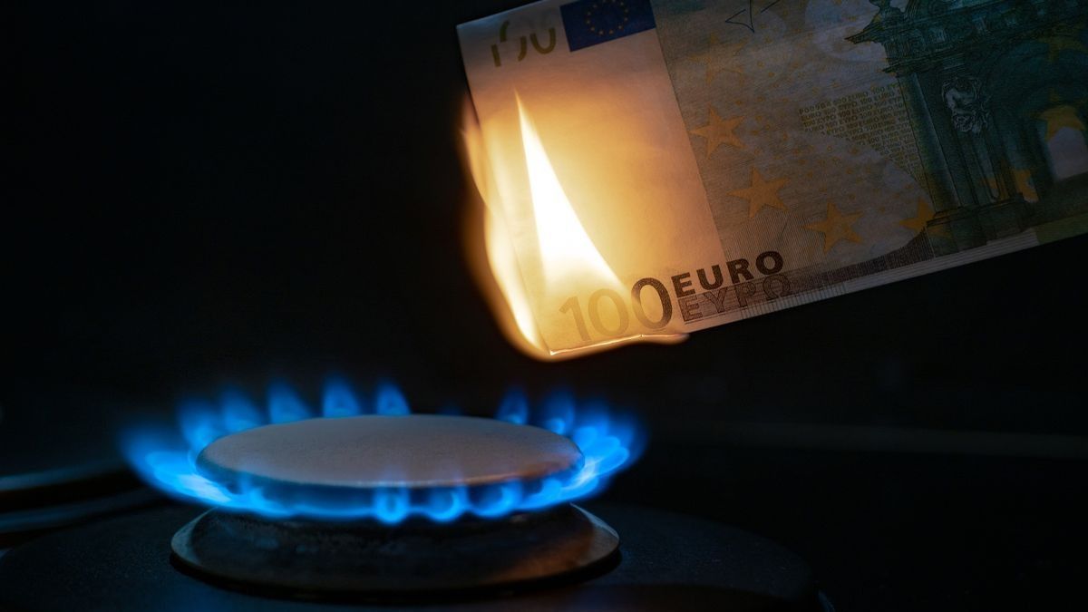Tarthatatlan az Európai Unió önsorsrontása + videó