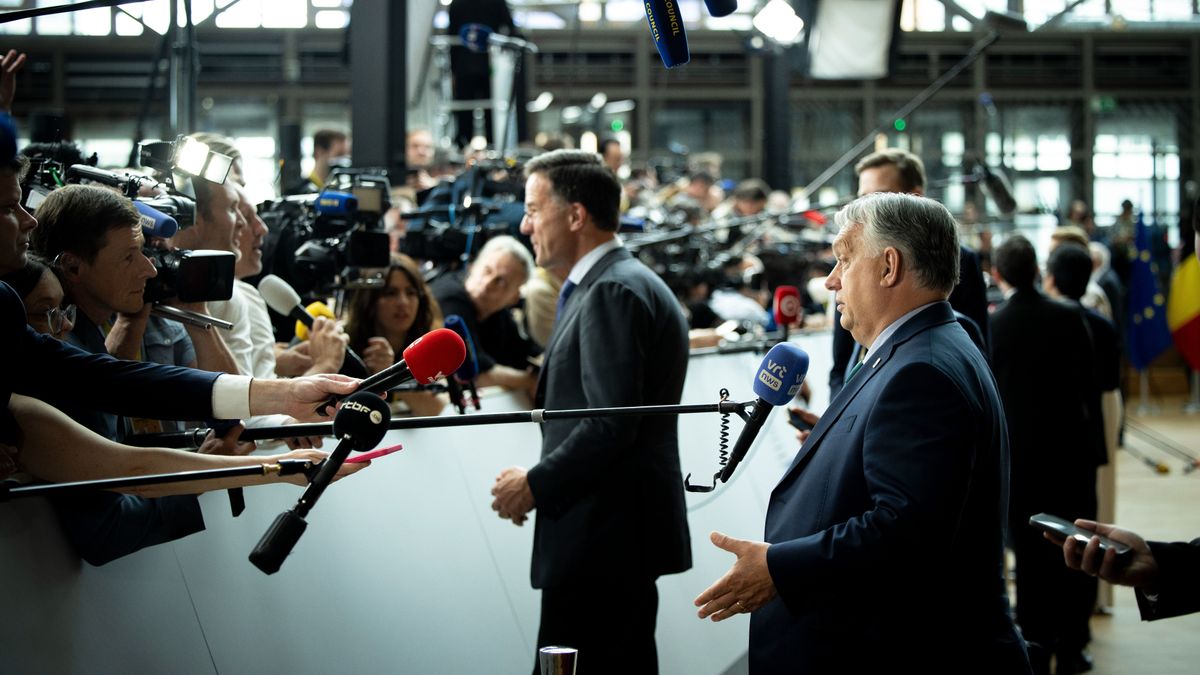 Animated Exchange between PM Orban and President Zelensky on Sidelines of EU Summit + Video