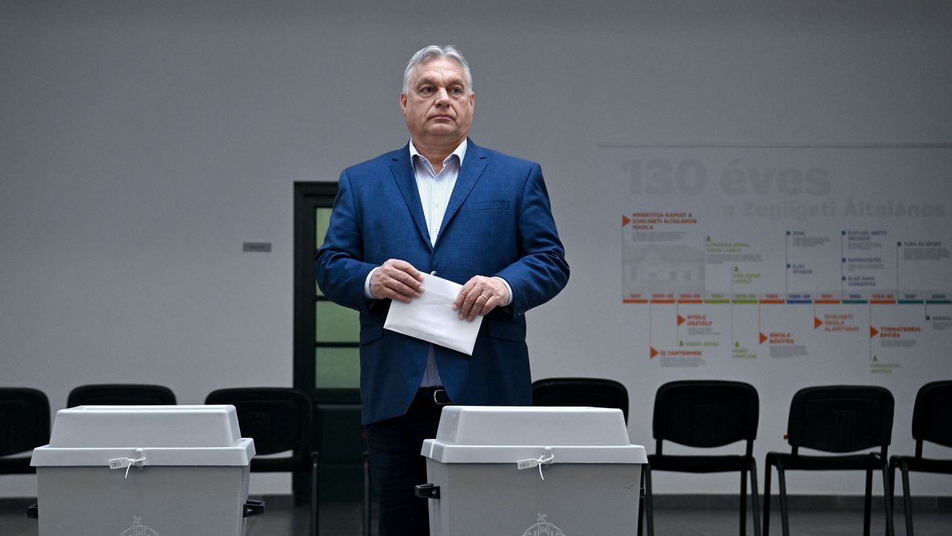 Budapest, 2024. június 9.
Orbán Viktor miniszterelnök, a Fidesz elnöke leadja szavazatát az önkormányzati, európai parlamenti (EP-) és nemzetiségi választásokon a XII. kerületi Zugligeti Általános Iskolában kialakított 53-as számú szava