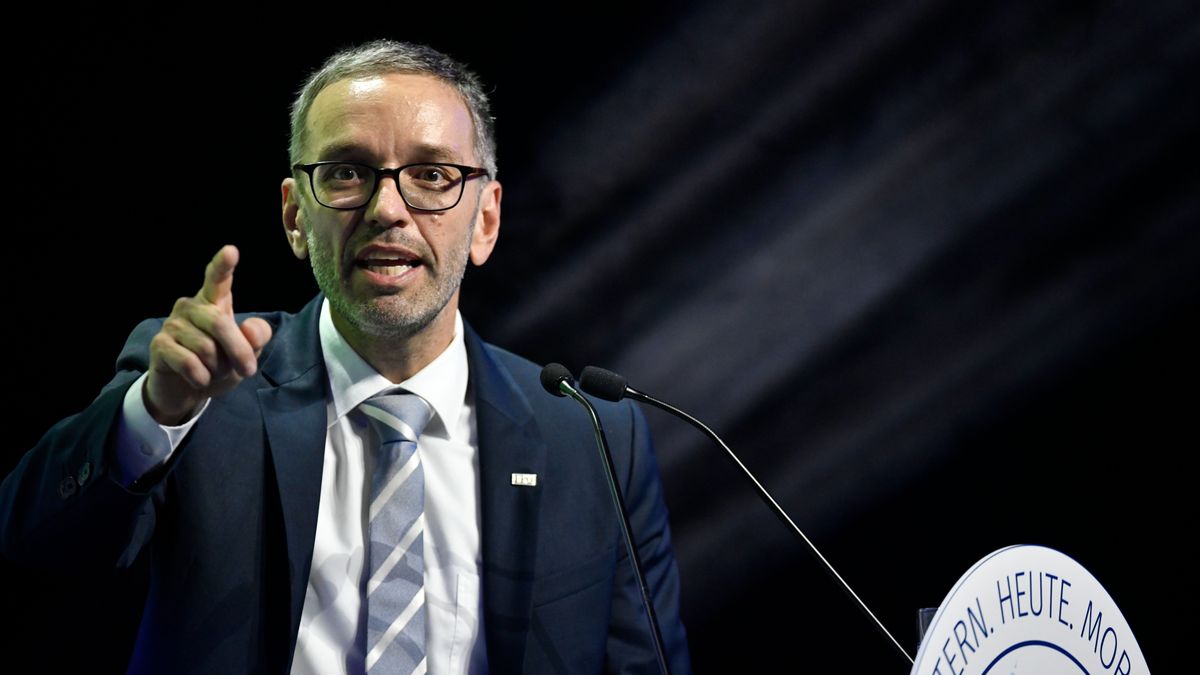 Remigrációs biztost nevezne ki az FPÖ