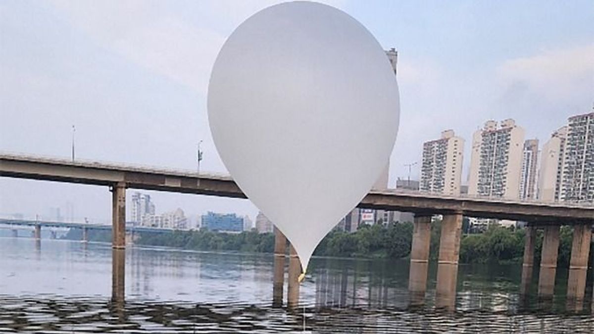 Ismét szemetet szállító ballonokat küldött át a határon Észak-Korea