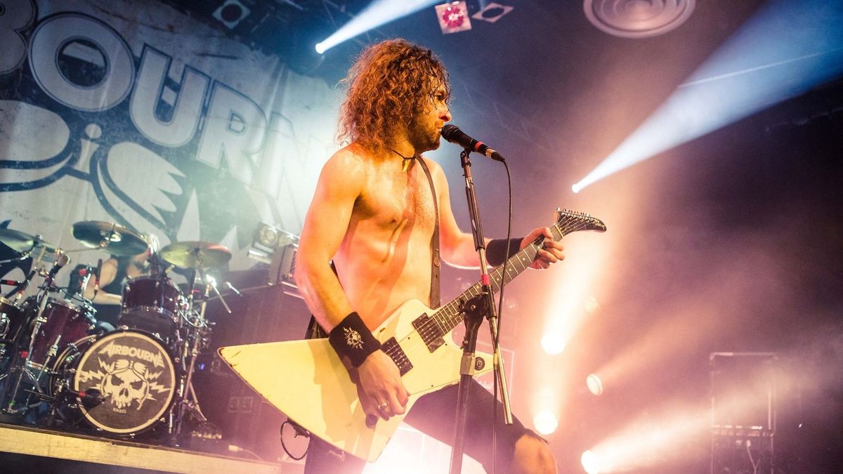 Ismét felrázza Budapestet az ausztrál rockbanda