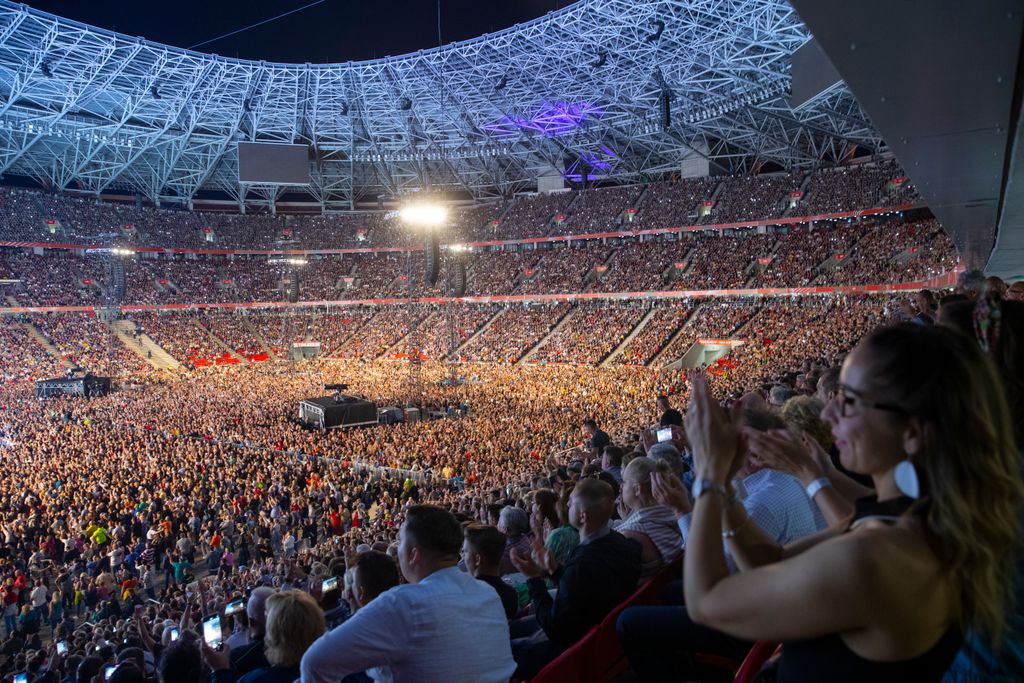 Budapest Puskás stadion Hungária koncert