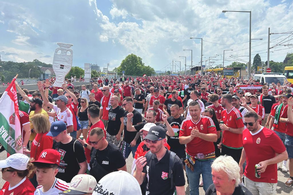 20240619 Németország 
Stuttgart szurkolói vonulás
Fotó: Mirkó István  Magyar Nemzet