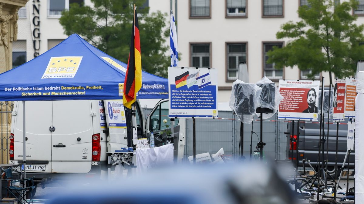Belehalt a sérüléseibe a migránstámadás egyik áldozata