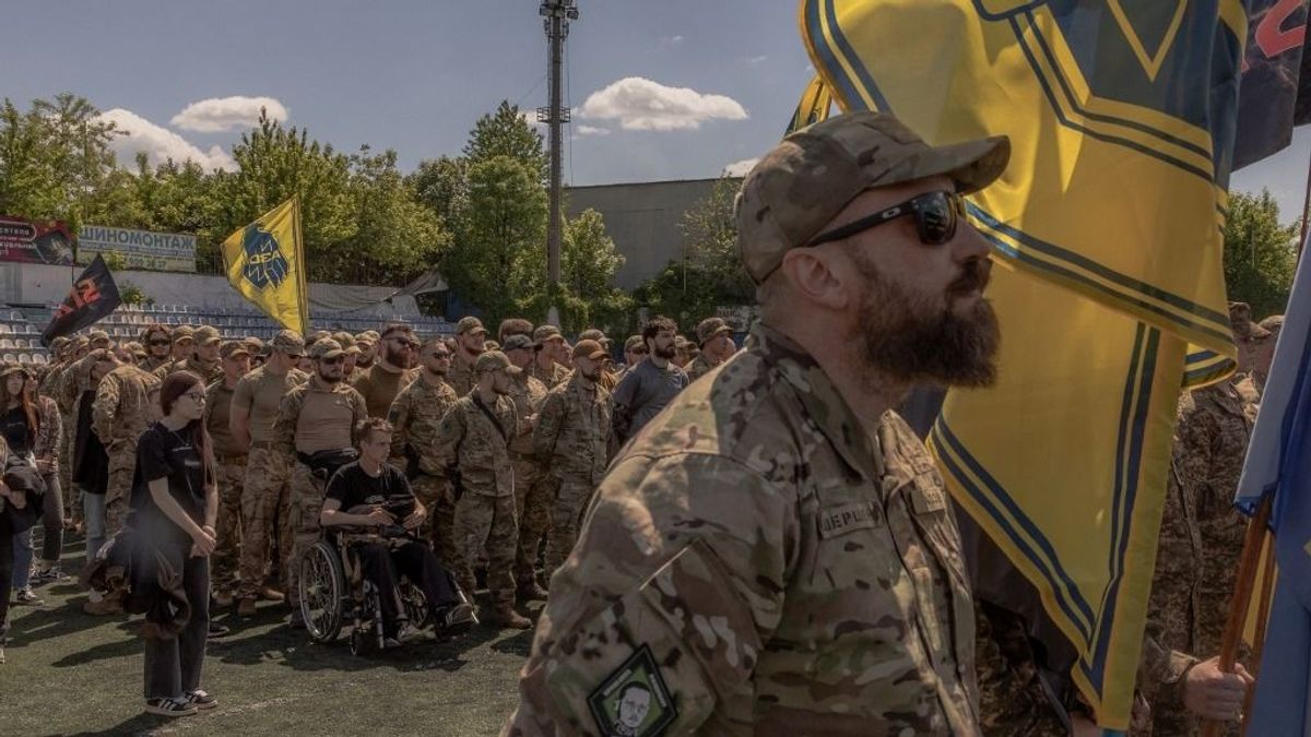 Washington feloldotta az ukrán neonáci Azov alakulattal szembeni korlátozásokat