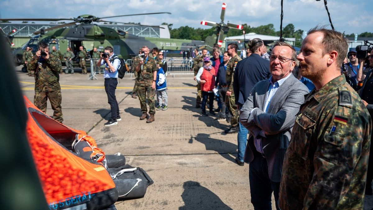 Németország jelentősen növeli a hadsereg tartalékosainak létszámát