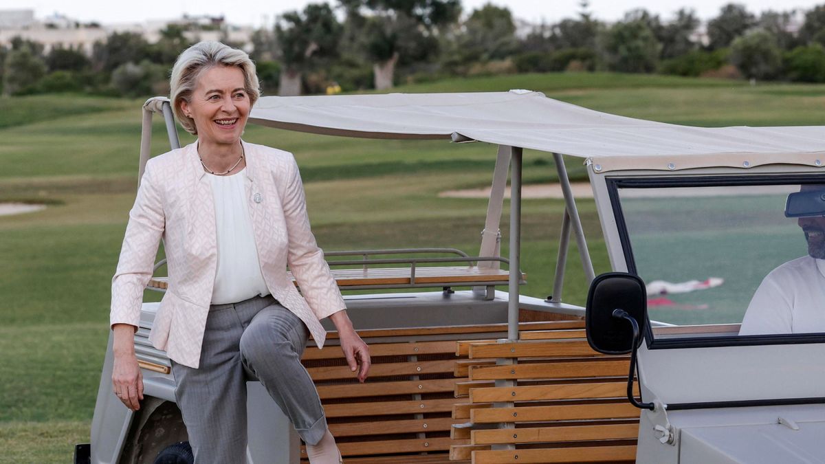 Ma döntenek a tagállami vezetők Ursula von der Leyen sorsáról